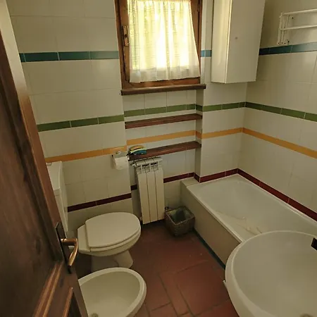 Altido Charming With Mountain Views And Backyard In Apartment *